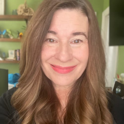 Headshot of Crystal Tart, LMHC