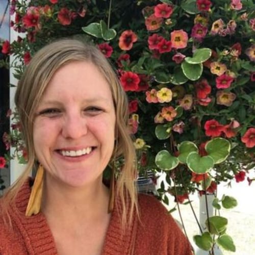 Headshot of Abby Johnson, LPC