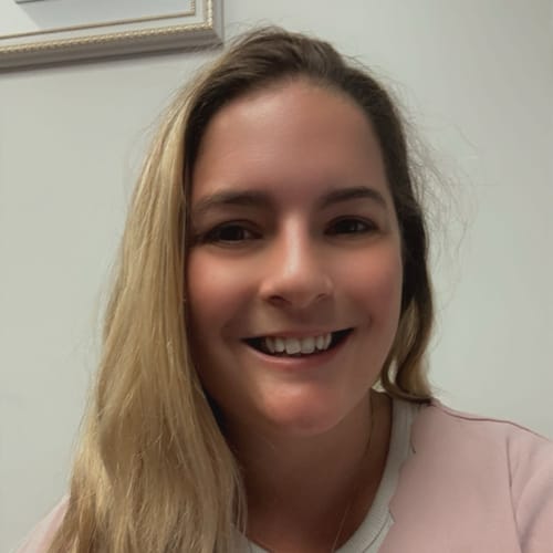 Headshot of Giana Alpaio, LMHC