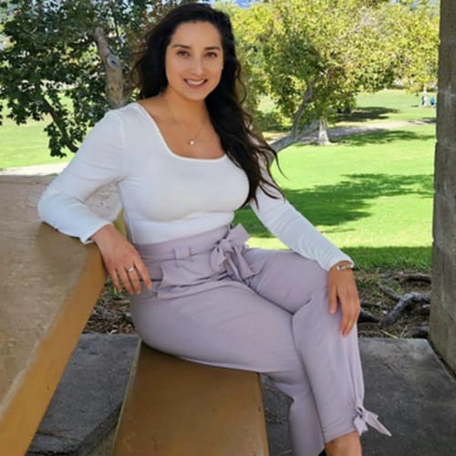 Headshot of Janeree Orellana, LMFT