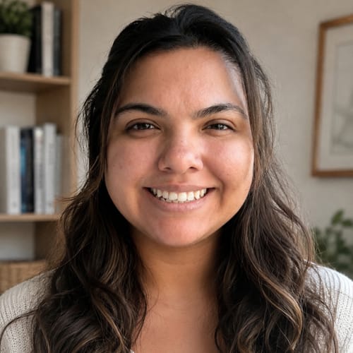 Headshot of Jackie Lizarazo, LCSW