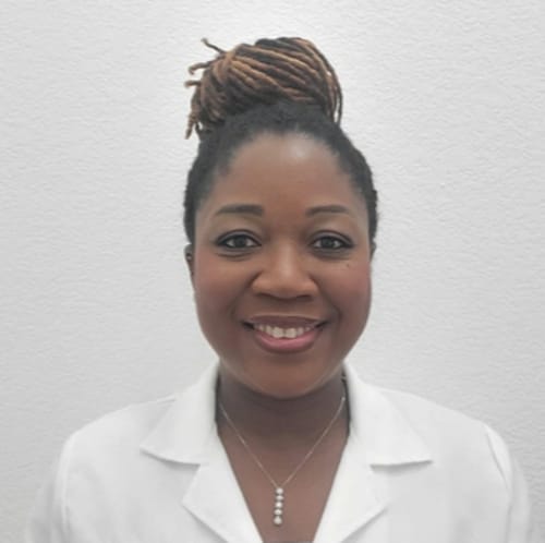 Headshot of Evelyn Laryea, APRN_CNP