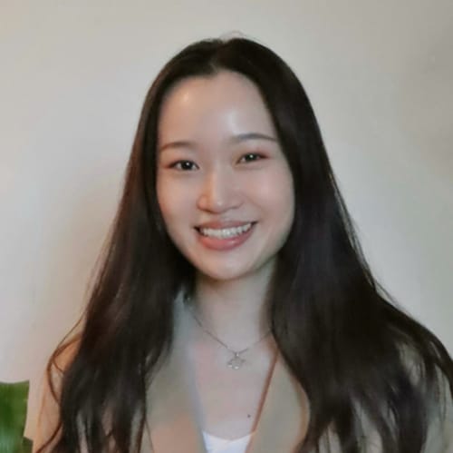 Headshot of Maggie Jiaxuan He, LPC
