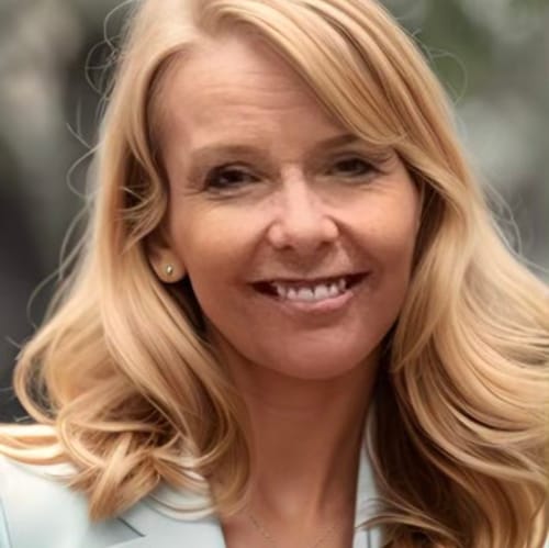 Headshot of Dawn Vinson, LPC