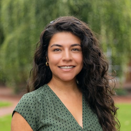 Headshot of Eva Gonzalez, LCSW