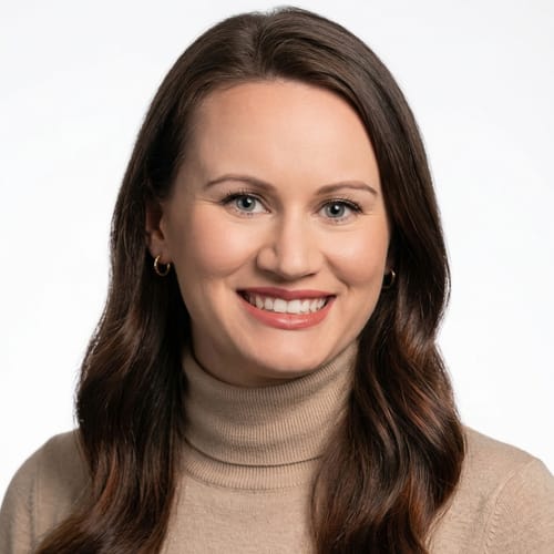 Headshot of Bianca Miller, LCPC