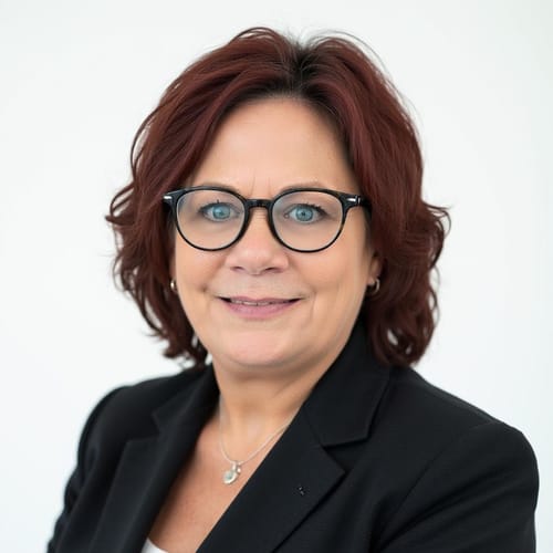 Headshot of Jody Arnold, LISW