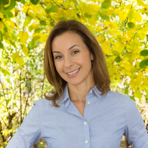 Headshot of Salina Bambic, LCSW