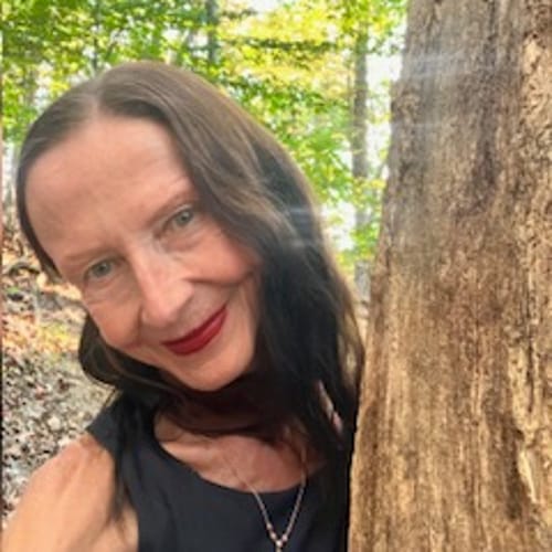 Headshot of Ingrid Middleton, LCSW
