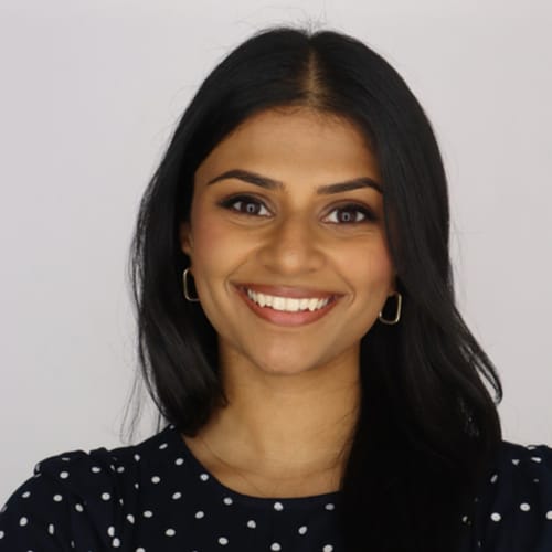 Headshot of Shannon Thomas, LCSW