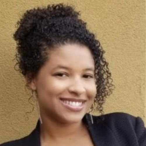 Headshot of Deja DeTrinidad, LCSW