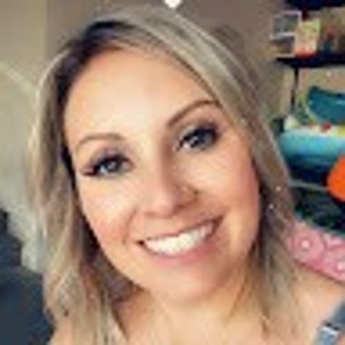 Headshot of Alexandra Schroll, LCSW