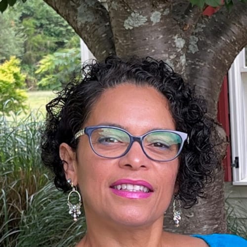Headshot of Senovia Wyche, LPC