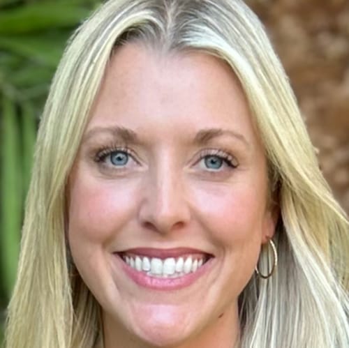 Headshot of Lauren Behr, LCSW