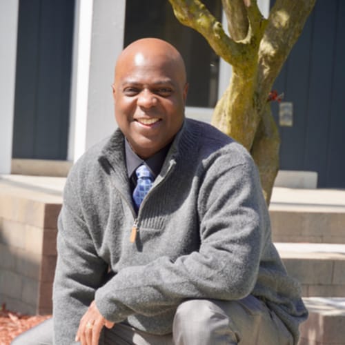 Headshot of Marcas Bradley, LPC