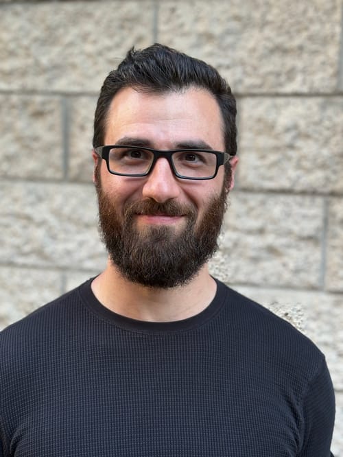 Headshot of Aaron Krikorian, LCSW