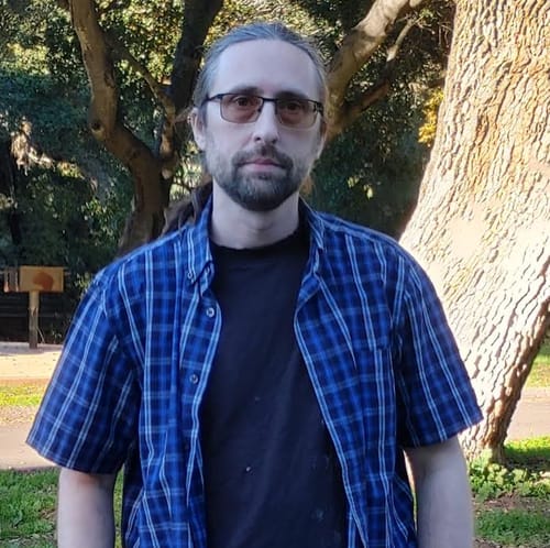 Headshot of Steven Smith, LMFT