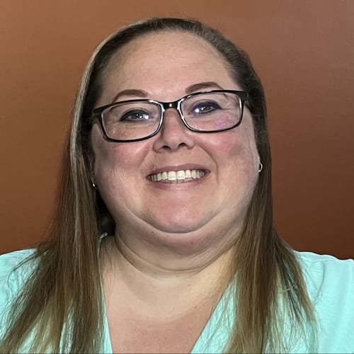 Headshot of Shari Harris, LPC