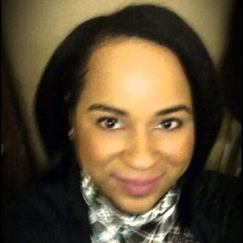 Headshot of Jensy Linares, LCSW