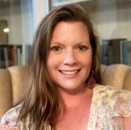 Headshot of Angela Carey, LPC
