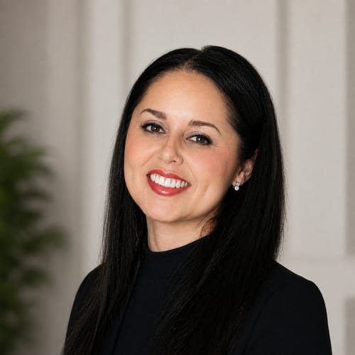 Headshot of Juliana Jones, APRN