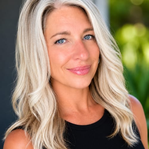 Headshot of Kori Cherry, LCSW