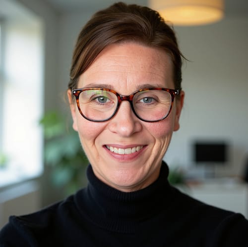 Headshot of Maggie French, LCSW_OUT_OF_STATE
