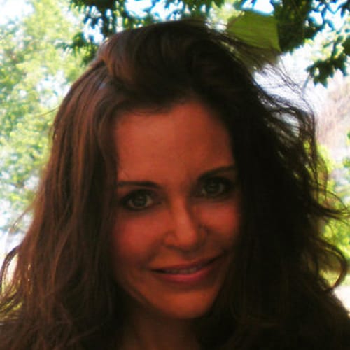 Headshot of Dawn Chamberlain, LCPC