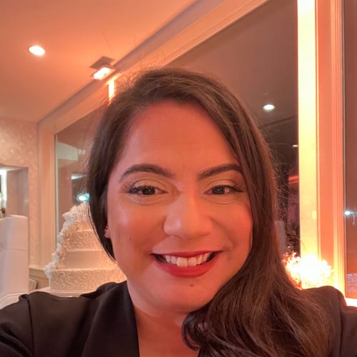 Headshot of Paola Gonzalez, LCSW