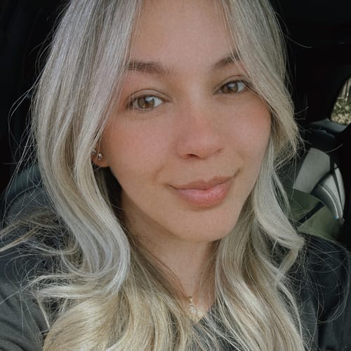Headshot of Jennifer Almonte, LMHC