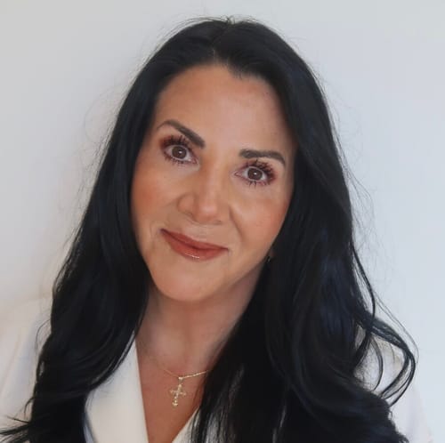 Headshot of Marnie Budreau, LCSW