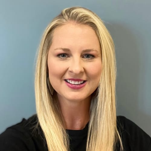Headshot of Julianne Howdeshell, LCSW