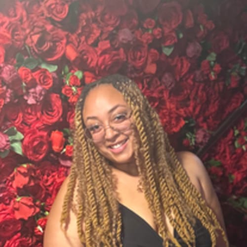 Headshot of Keyairrah Jones, LPC