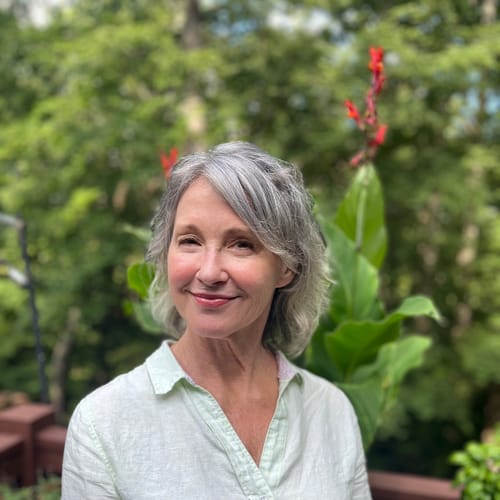 Headshot of Diane Jauch, LCSW