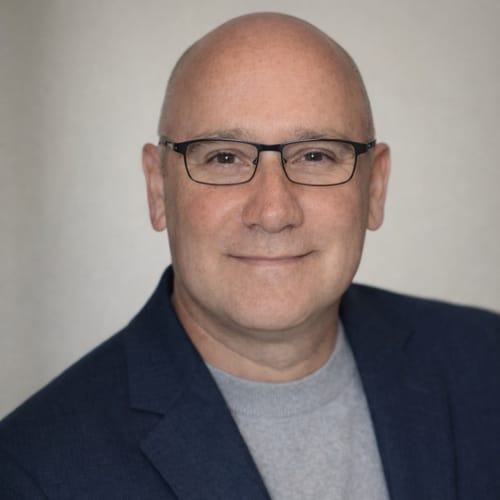 Headshot of Robert Lugo, LMHC