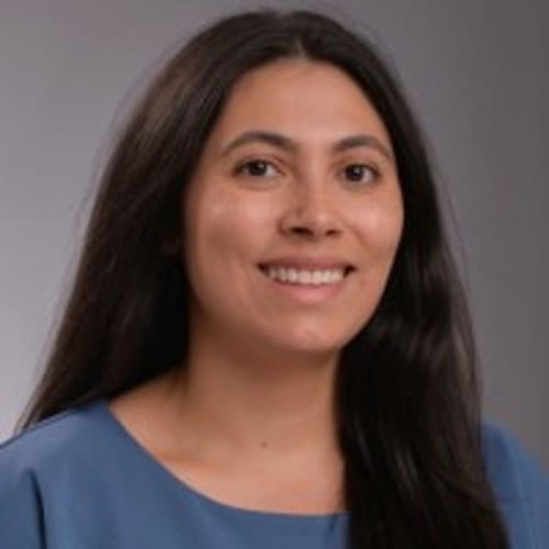 Headshot of Karina Aponte, LCPC