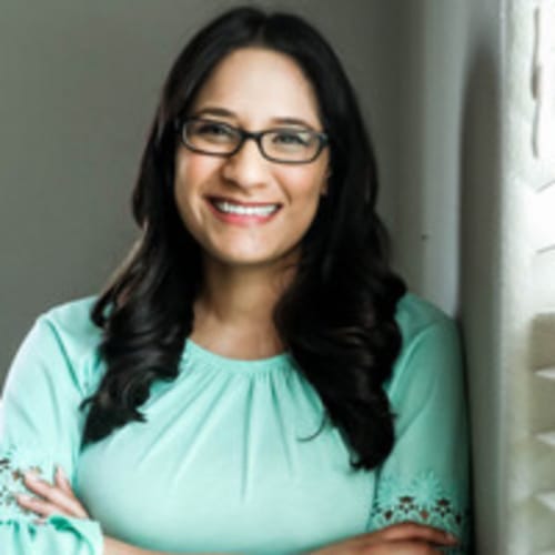 Headshot of Erica Estrada, LPC