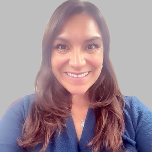 Headshot of Laticha Perez, LMFT
