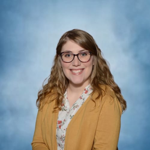Headshot of Emily Weaver, LPC