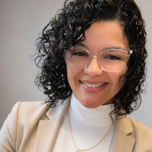 Headshot of Rosalba Conde, LMHC