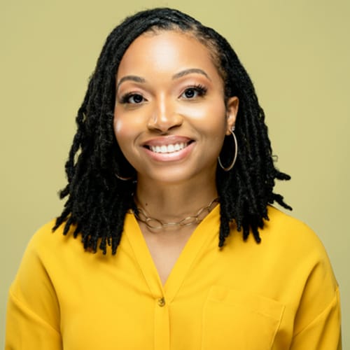 Headshot of Arielle Miree, LCPC