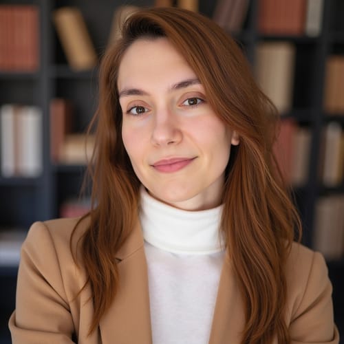 Headshot of Myrto Alampanou, LPC