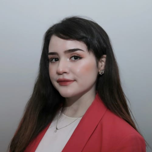 Headshot of Maritza Aceves, LCSW