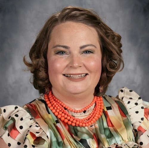 Headshot of Alicia Teeter, LCPC