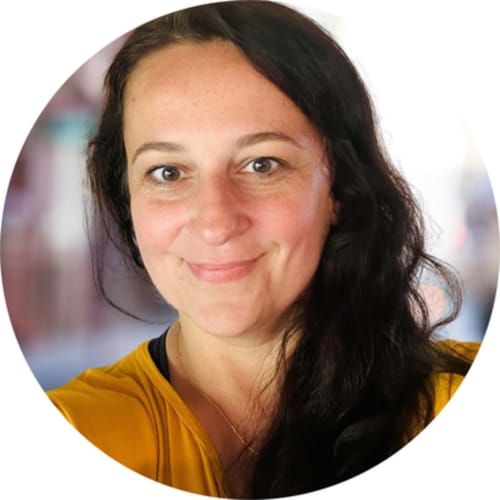 Headshot of Monika Jamrozek-burra, LMHC