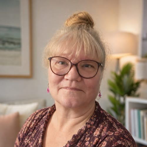 Headshot of Elaine Boyle, LMHC