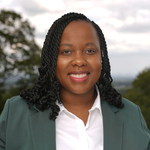 Headshot of Magnolita Philip-Rousseau, APN