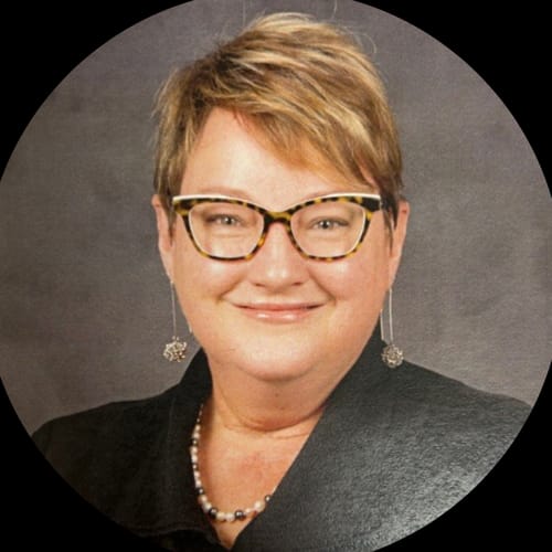 Headshot of Jennifer Gurski, LCSW