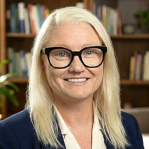 Headshot of Jennifer Young, LCSW