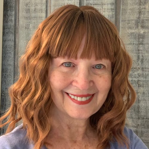 Headshot of Shelley Evans, LPC